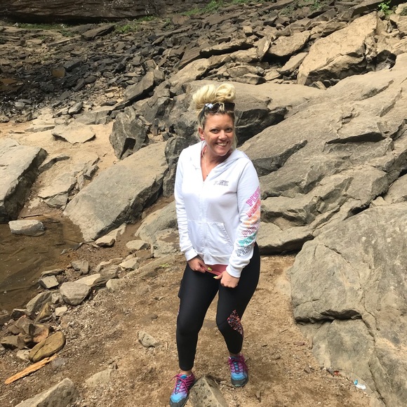 Firefighter wife and loving life! - Picture 4 of 7